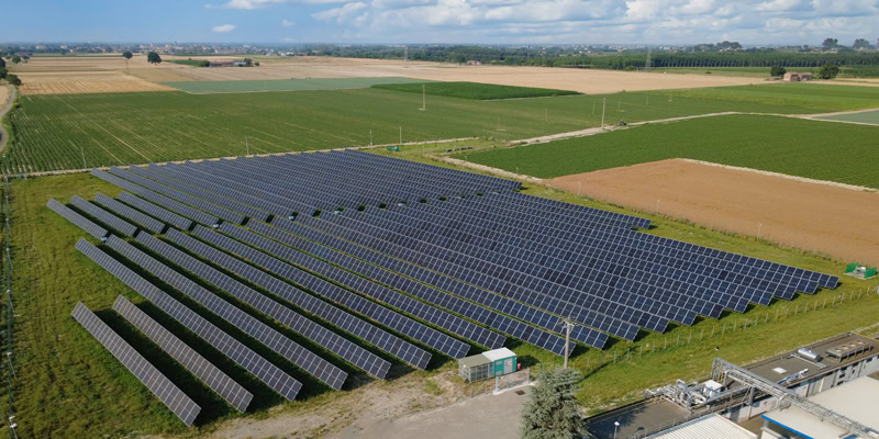The photovoltaic field: self-produced clean energy